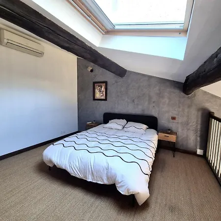 Le Nid Des Arenes Appartement *